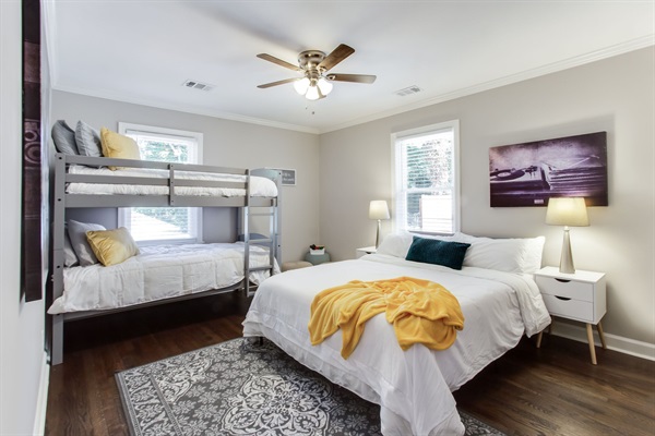 Braves Luxury Retreat - Image 5