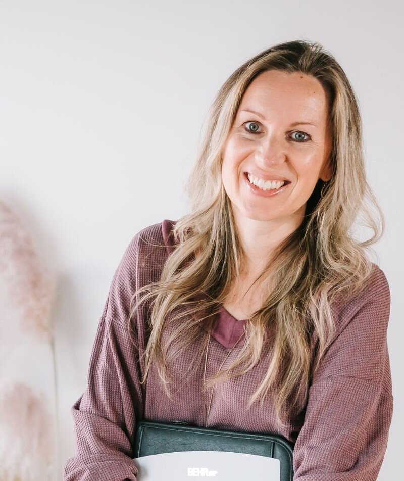 Anja Schaer, Author and Property Management Expert